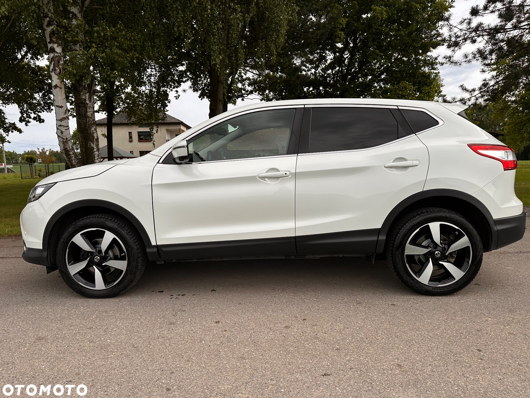 Nissan Qashqai 1.6 DIG-T N-Connecta - 5