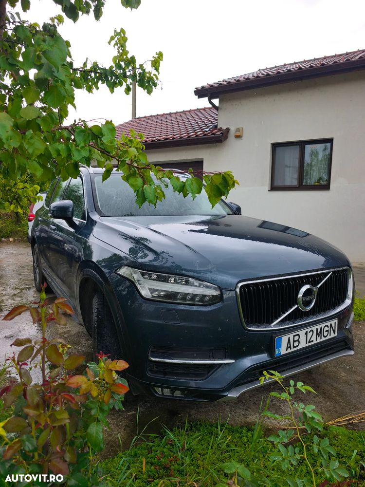 Volvo XC 90 - 3