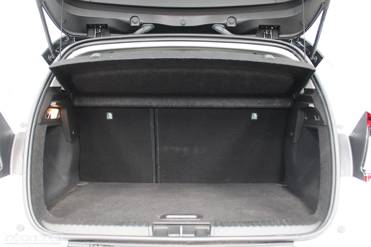 Renault Captur 1.0 TCe Techno - 26