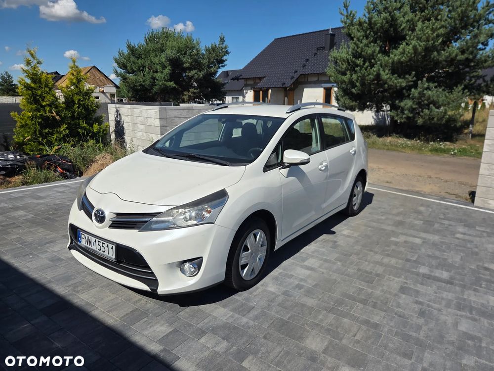 Toyota Verso 1.8 Sol 7os - 3