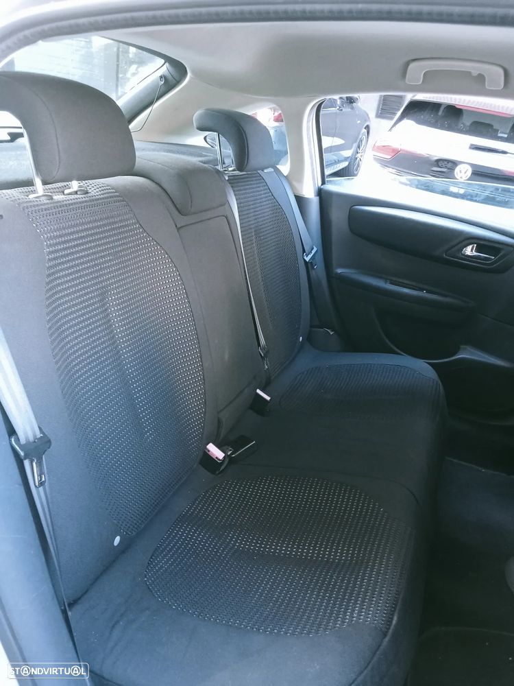 Citroën C4 1.6 HDi Exclusive - 11