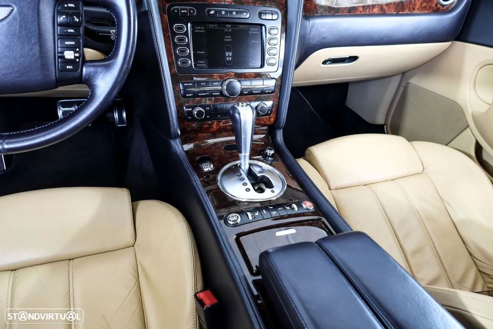 Bentley Continental GT - 9