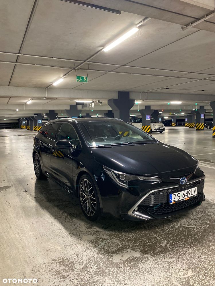 Toyota Corolla 2.0 Hybrid Executive - 1