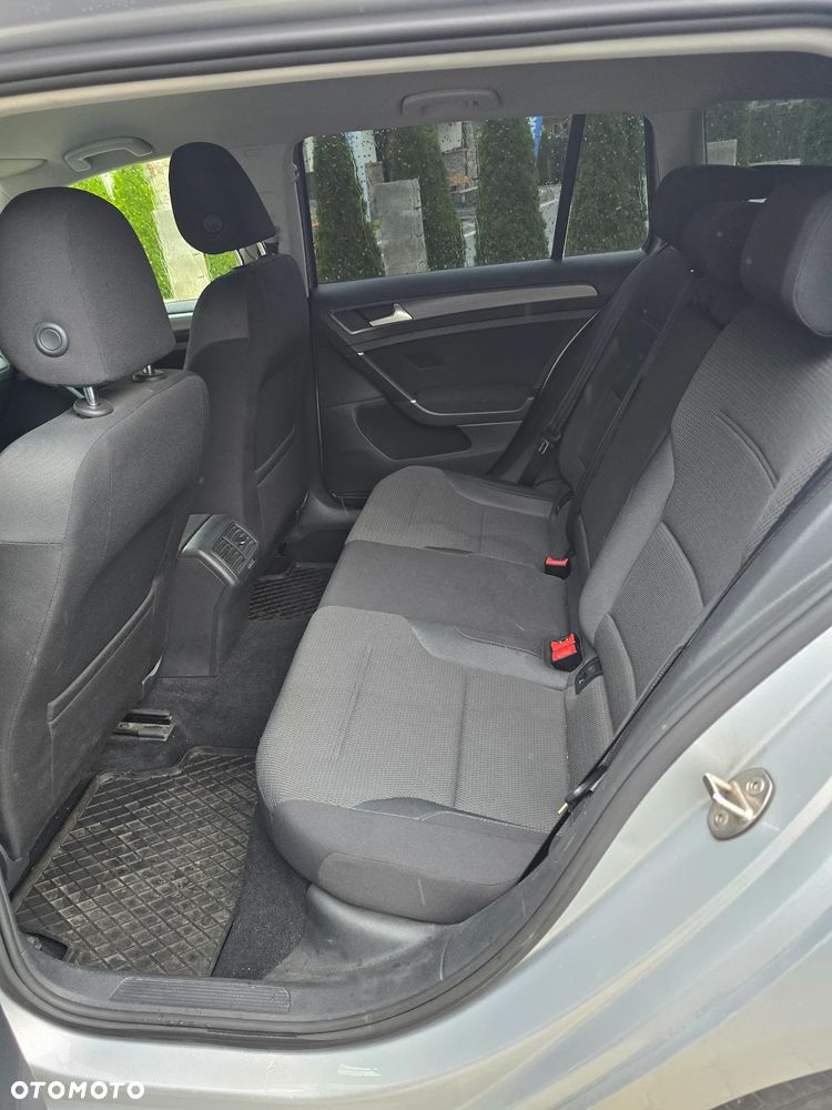 Volkswagen Golf 1.6 TDI BMT Comfortline - 9