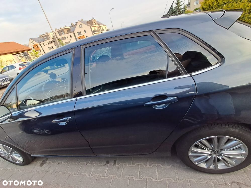 Citroën C4 1.6 HDi Attraction - 12
