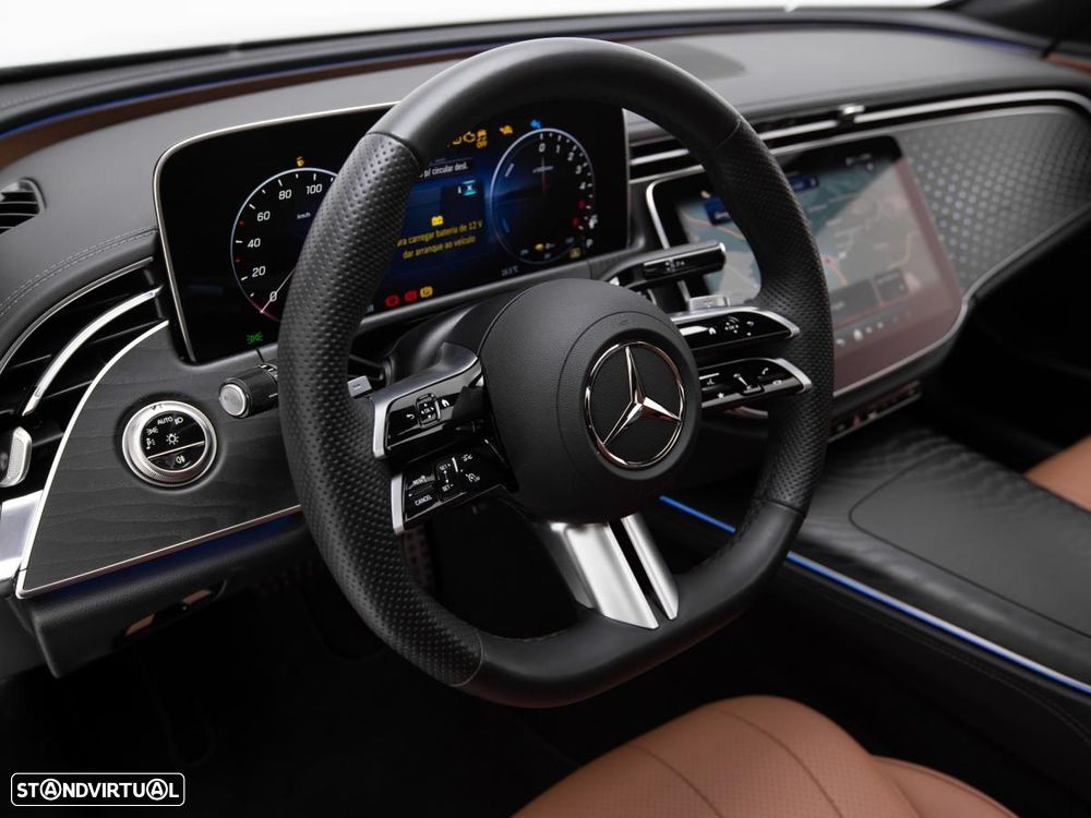 Mercedes-Benz E 300 e Station - 27