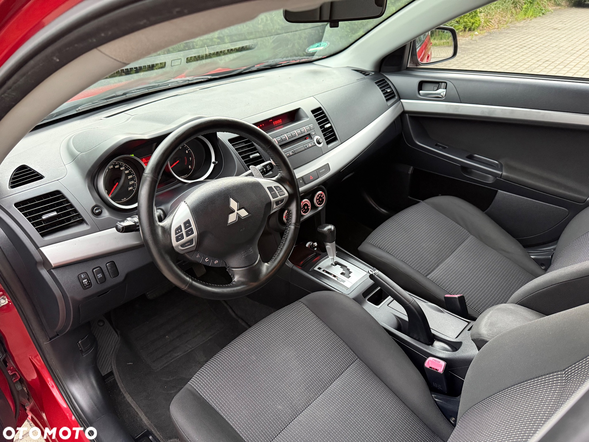 Mitsubishi Lancer 1.8 Invite CVT - 11