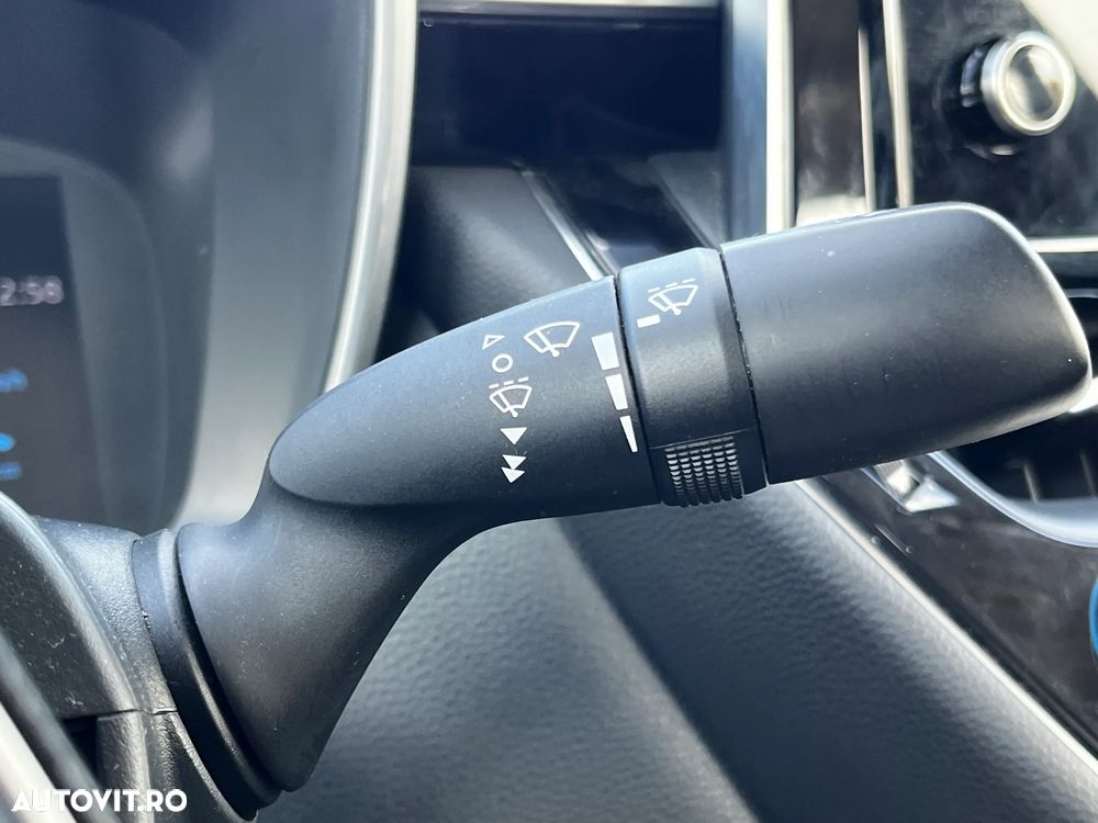 Toyota Corolla - 18