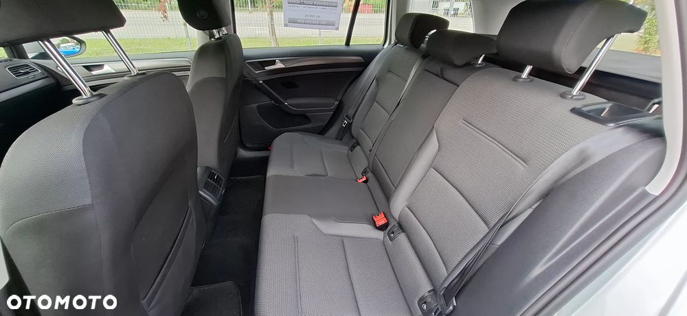 Volkswagen Golf 1.5 TSI BMT Comfortline DSG - 12