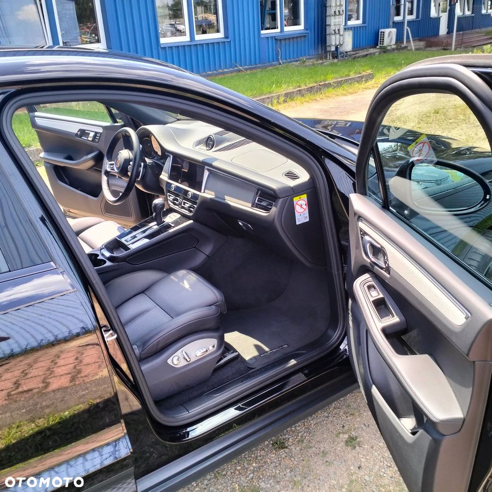 Porsche Macan Standard - 10