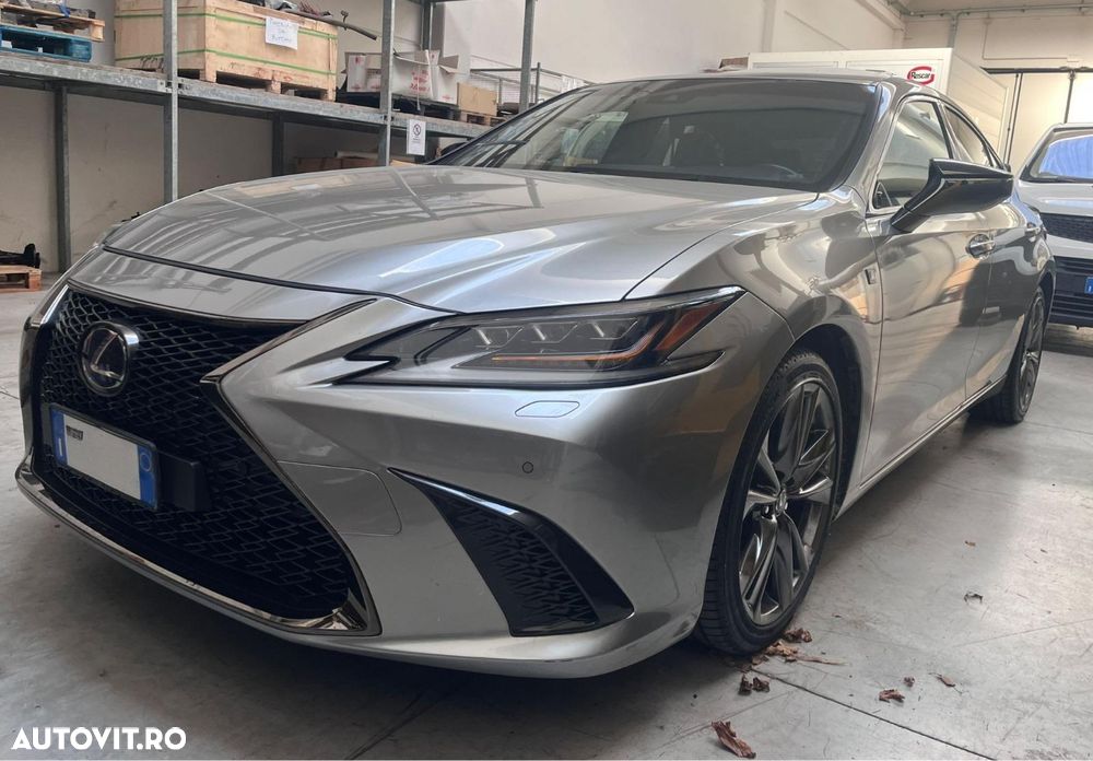 Lexus Seria ES 300h F Sport+ - 1