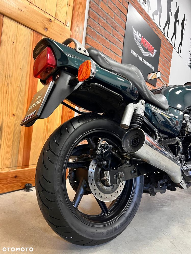 Honda CB - 11