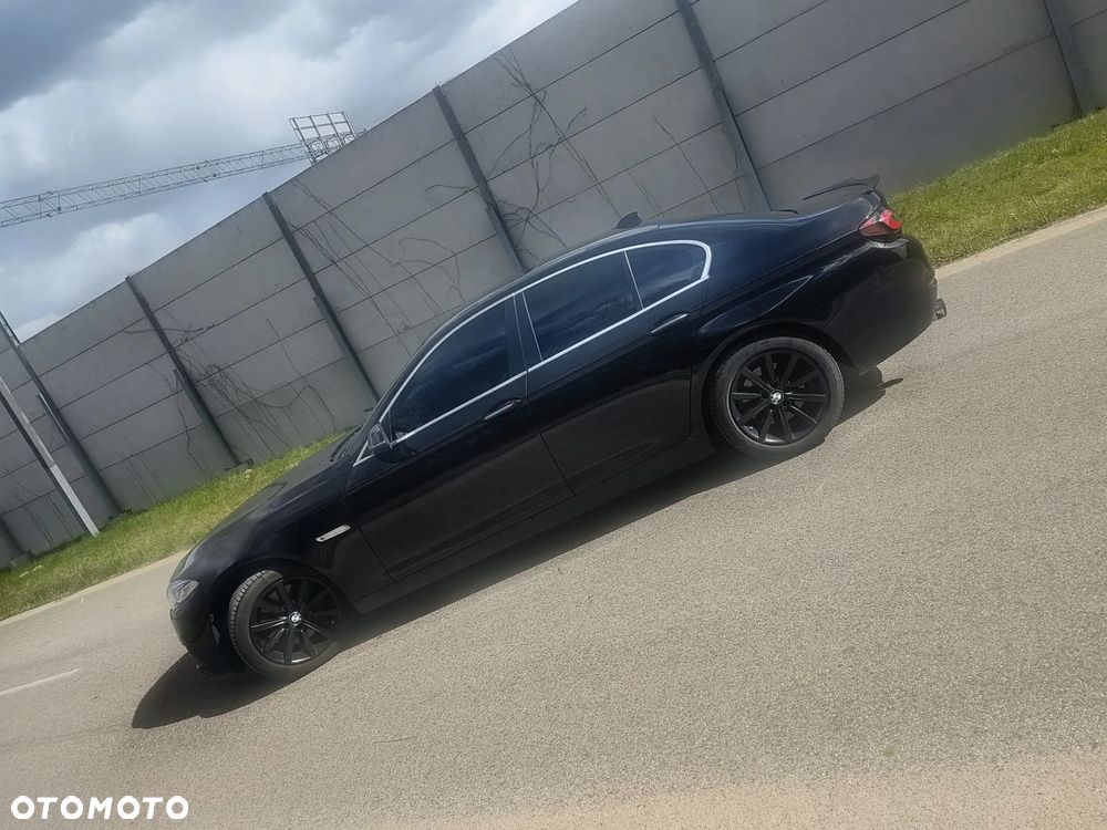 BMW Seria 5 535i - 4