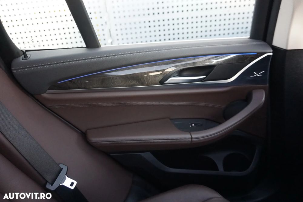 BMW X3 xDrive20d Aut. Luxury Line - 39