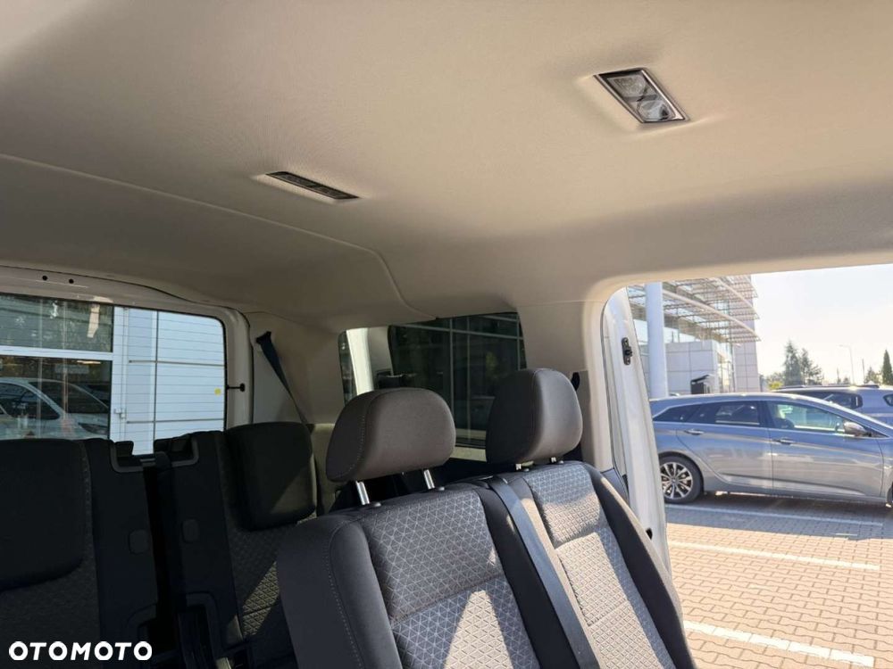 Ford Tourneo Connect Grand - 26