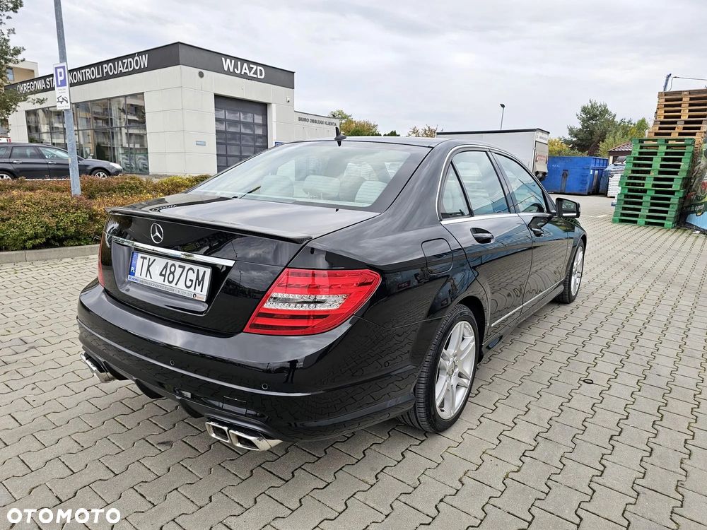 Mercedes-Benz Klasa C 280 7G-TRONIC Avantgarde Sport Edition + - 11
