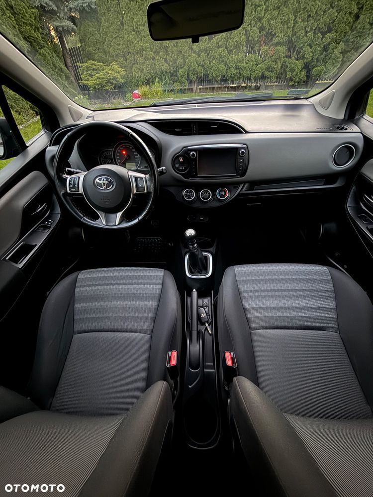 Toyota Yaris 1.33 Selection Passion - 11