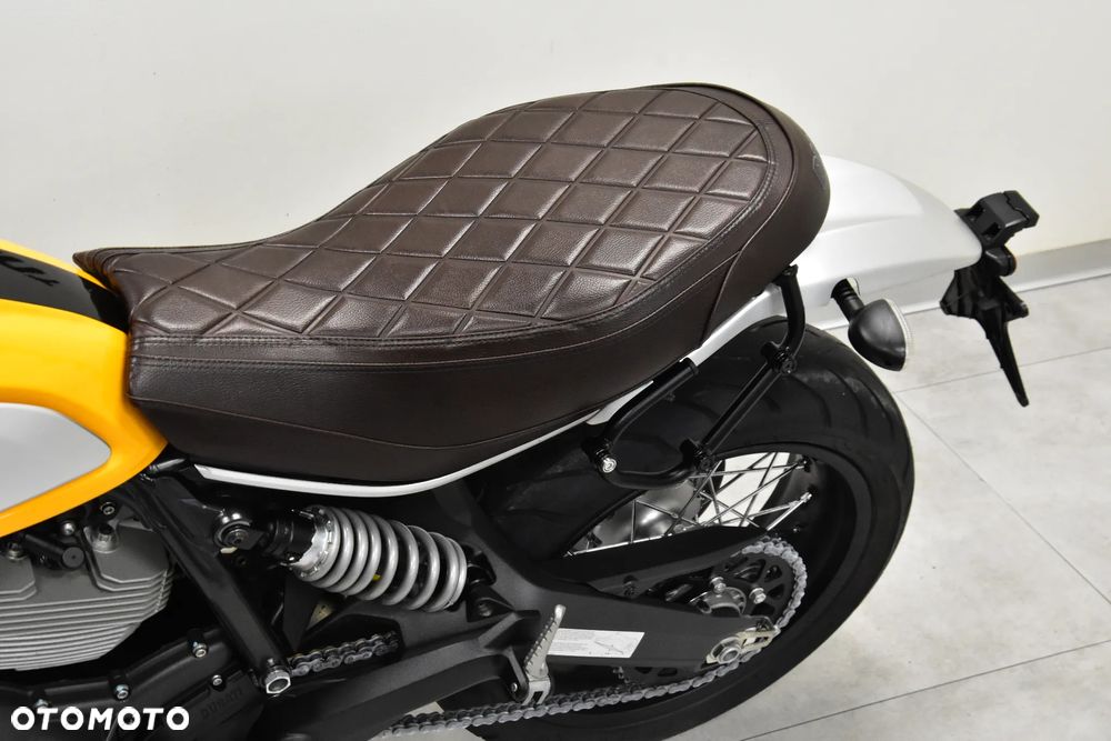 Ducati Scrambler - 17