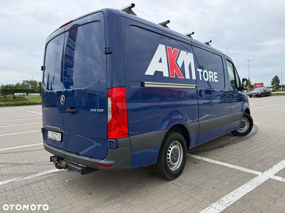 Mercedes-Benz Sprinter - 21