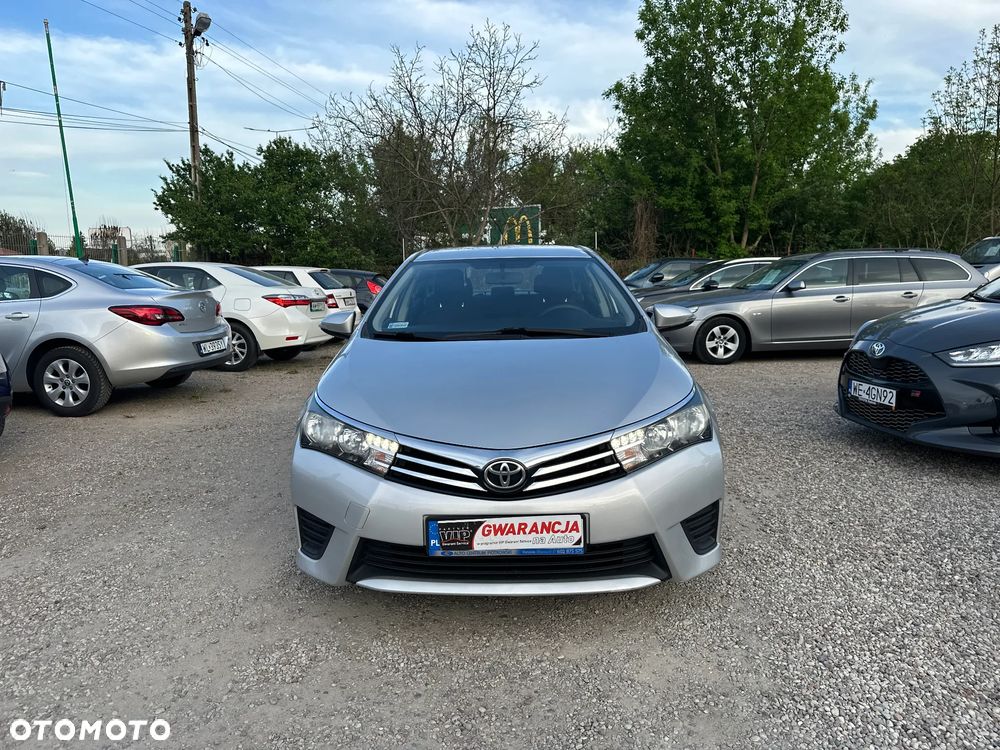 Toyota Corolla - 5