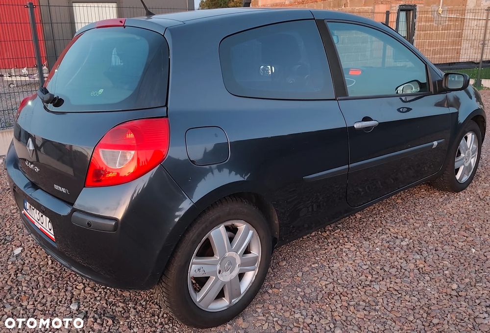Renault Clio - 3