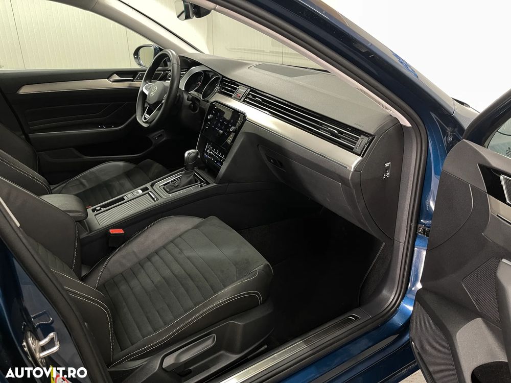 Volkswagen Passat 2.0 TDI DSG 4Mot Highline - 10