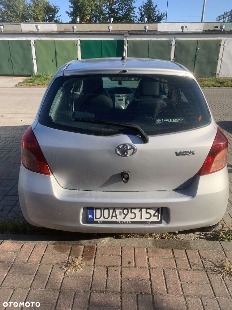 Toyota Yaris - 3