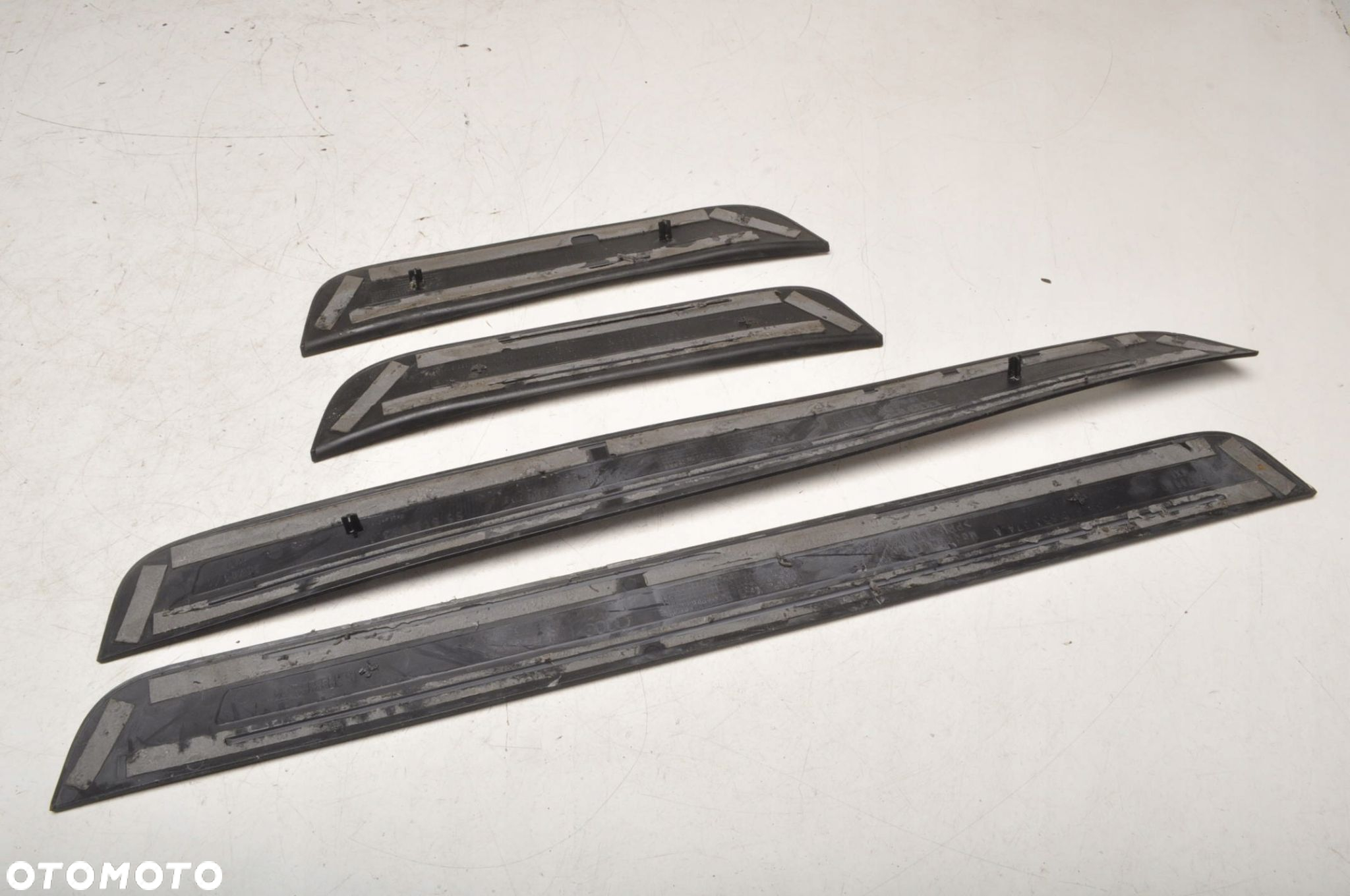 AUDI A5 LISTWA NAKŁADKA PROGOWA SLINE 8T8853373 8T8853375  KOMPLET - 4