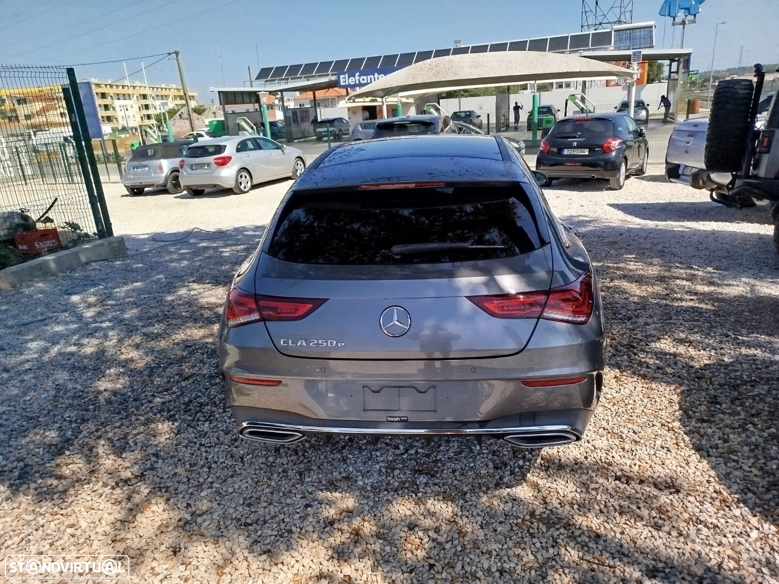 Mercedes-Benz CLA 250 e Shooting Brake AMG Line - 20