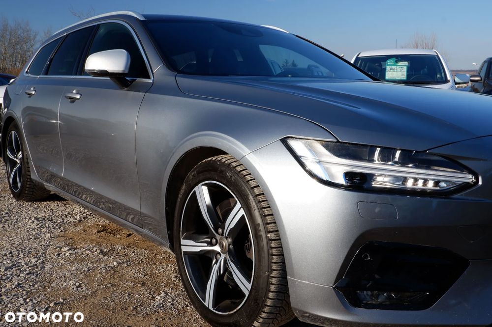 Volvo V90 T5 R-Design - 2