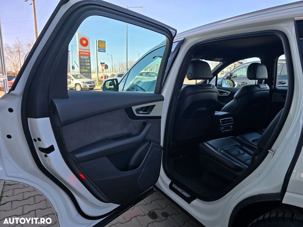 Audi Q7 3.0 TFSI Quattro Tip - 18