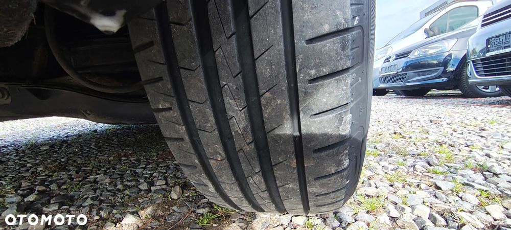 Mercedes-Benz Klasa E 250 Elegance - 24