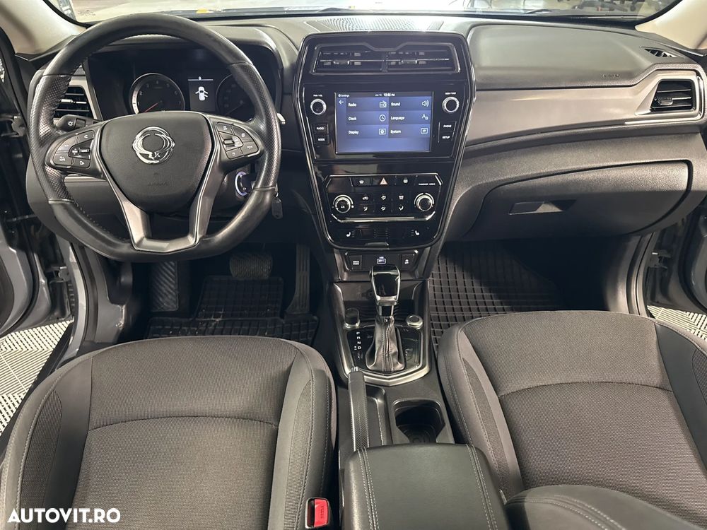 SsangYong Tivoli - 10