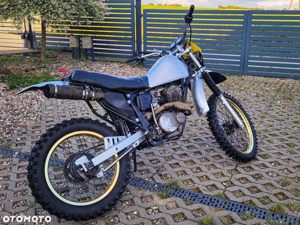 Suzuki DR - 2