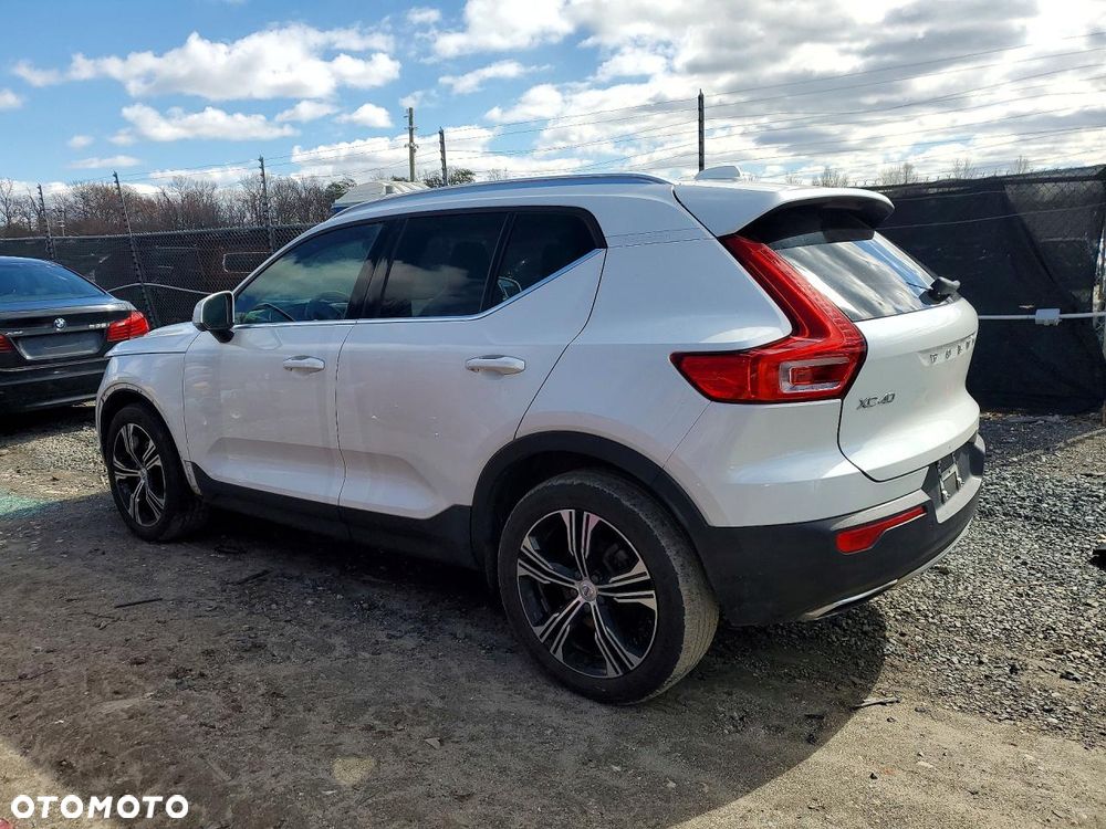 Volvo XC 40 T5 AWD Inscription - 2
