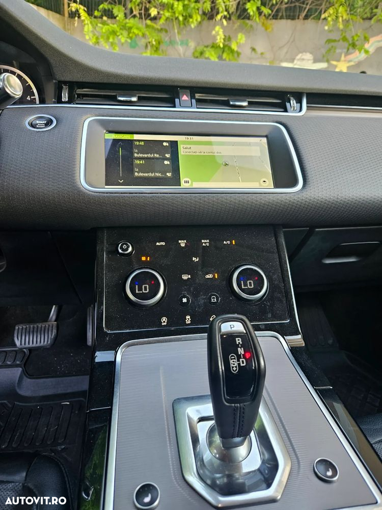 Land Rover Range Rover Evoque - 15