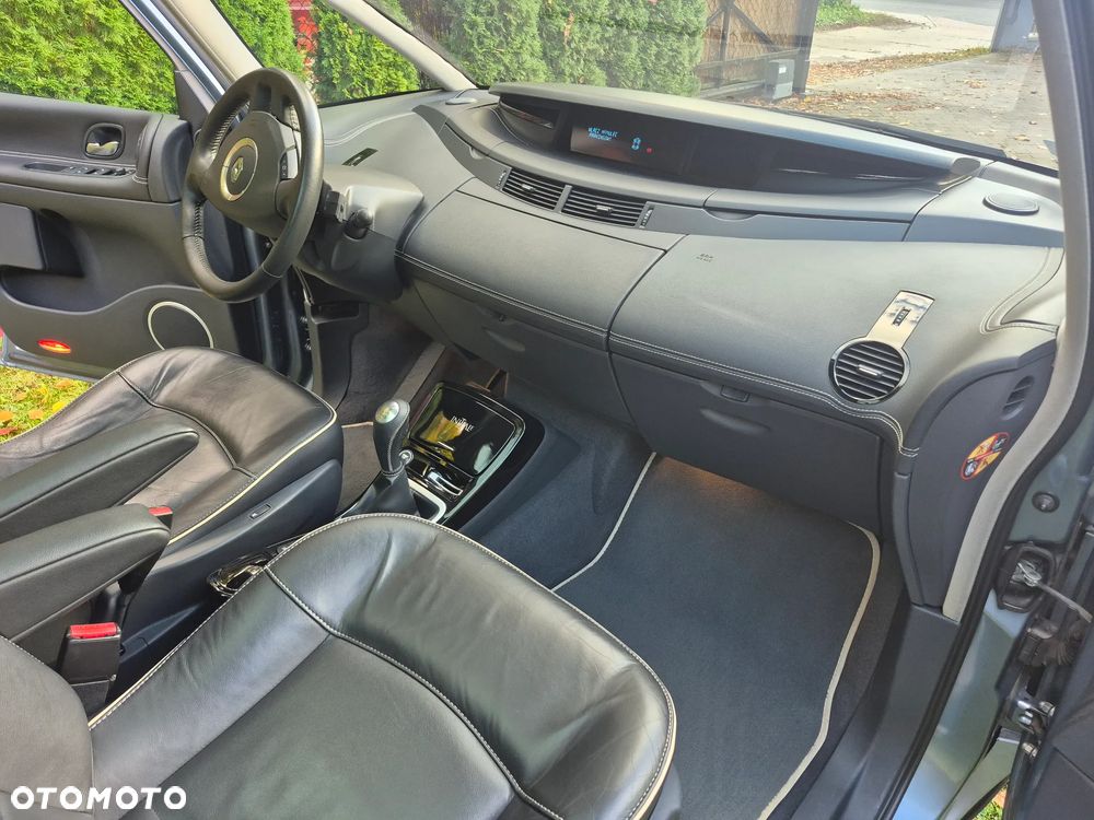 Renault Grand Espace 2.0 dCi Initiale - 9