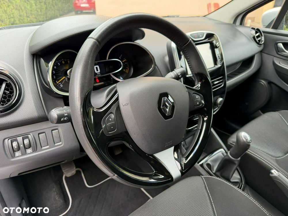 Renault Clio 1.2 16V Life EU6 - 12