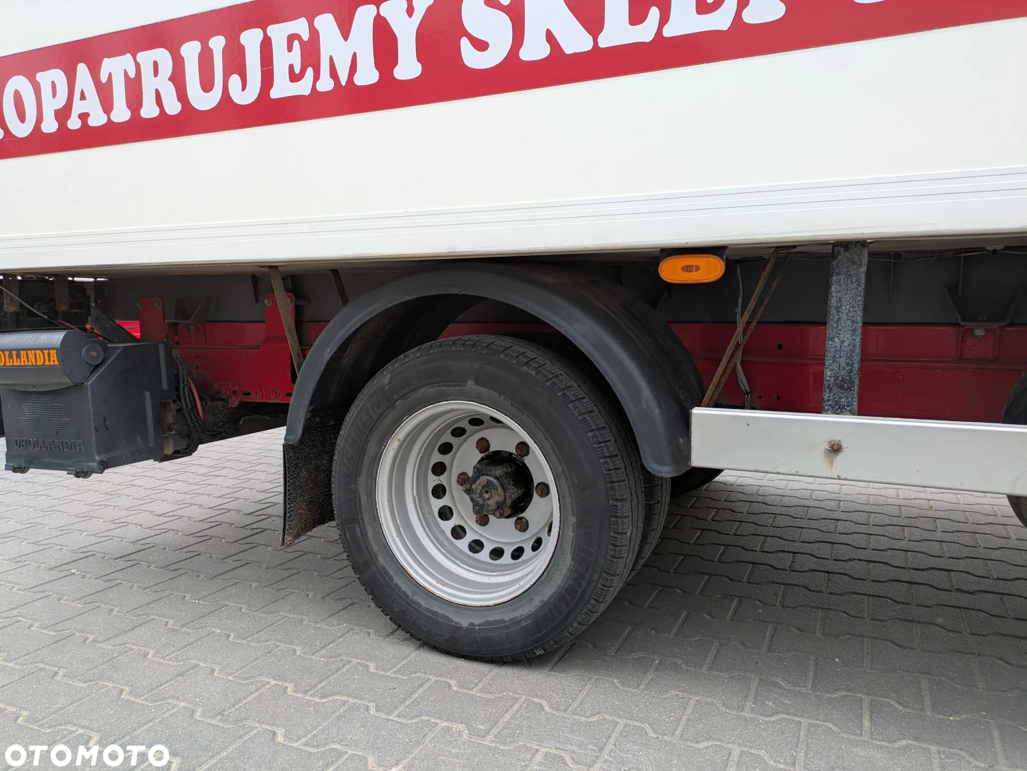 Mercedes-Benz SPRINTER 519 - 7