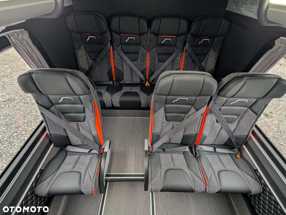 Mercedes-Benz Sprinter 519 - 24