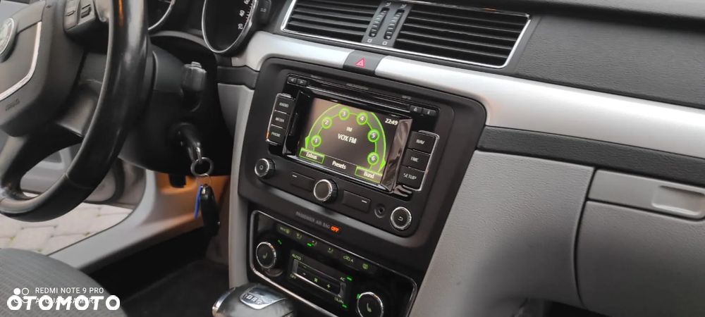 Skoda Superb 2.0 TDI Comfort DSG - 34