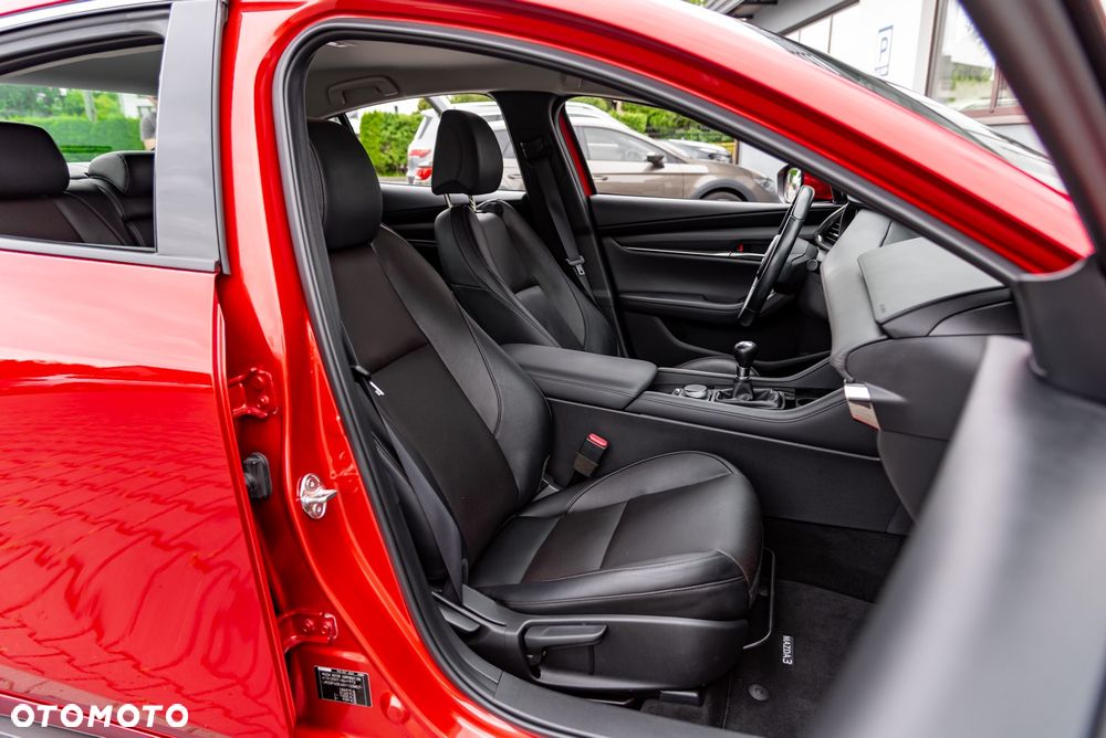 Mazda 3 2.0 mHEV Hikari - 26