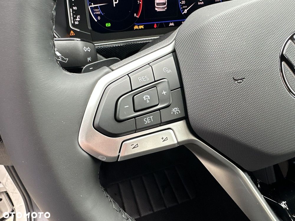 Volkswagen T-Cross - 22