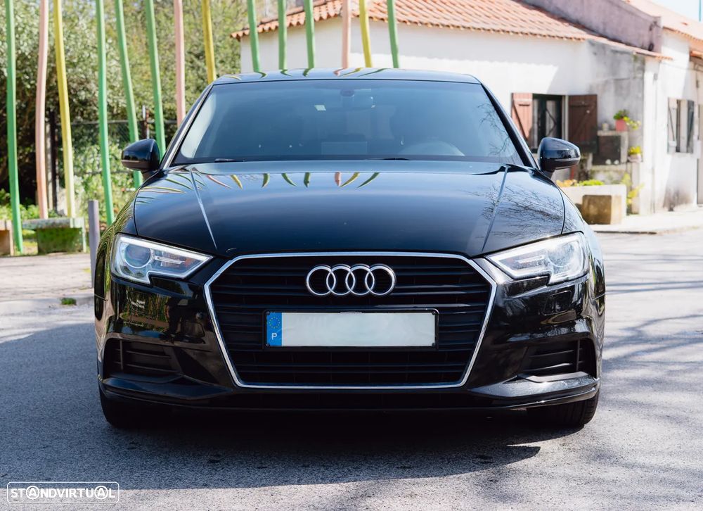 Audi A3 Limousine 1.6 TDI Design - 1