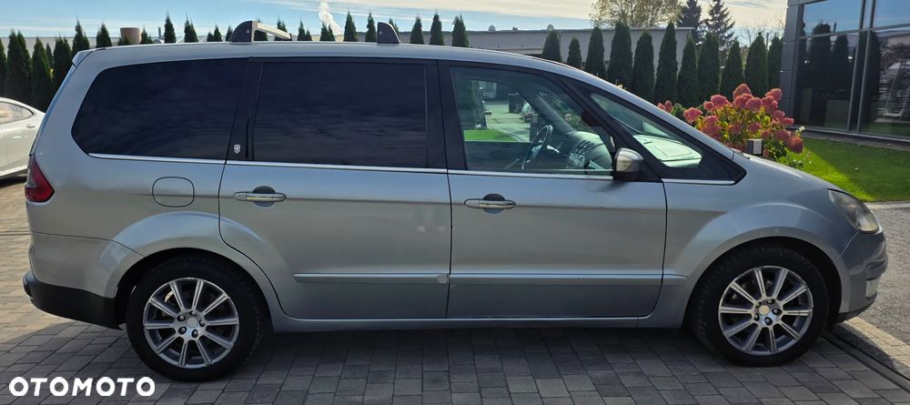 Ford Galaxy - 5