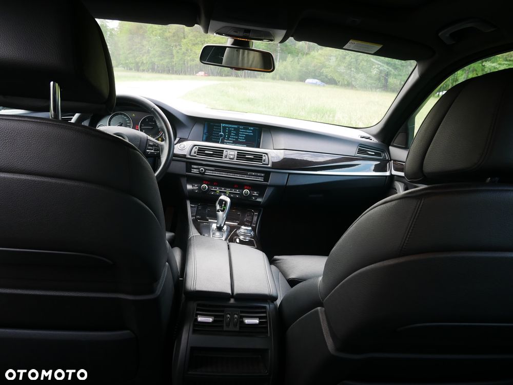 BMW Seria 5 - 23