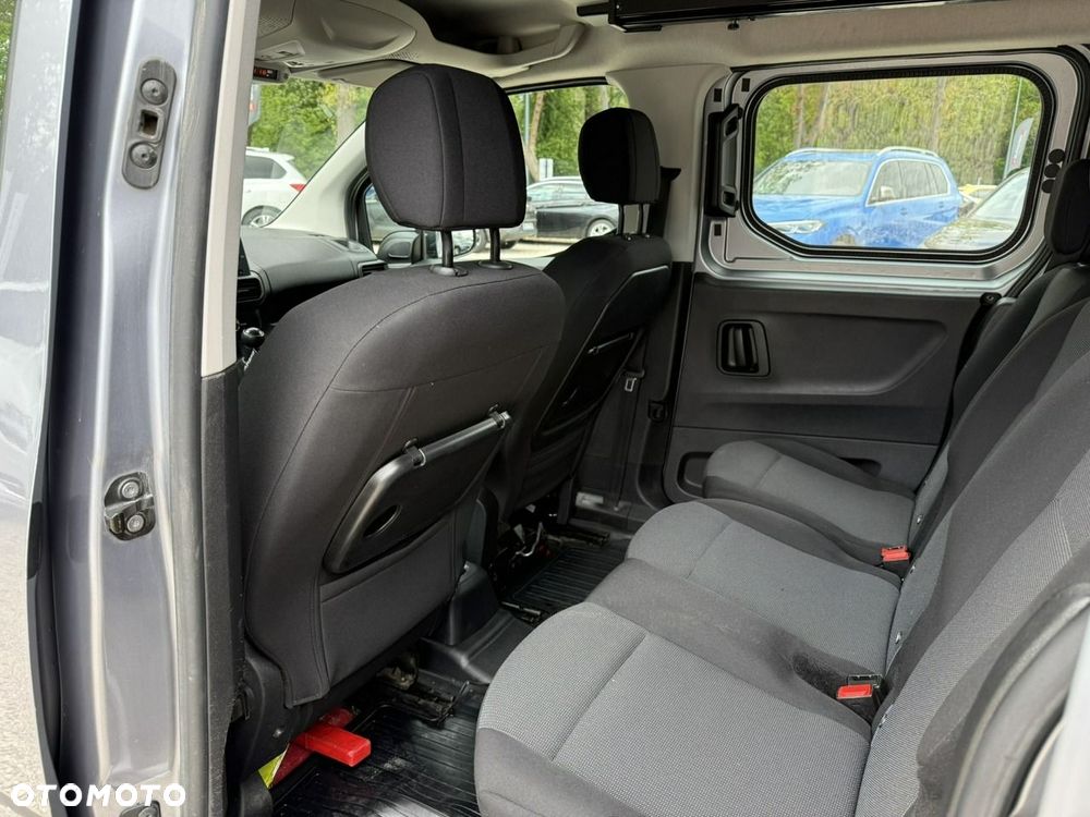 Toyota Proace City - 13