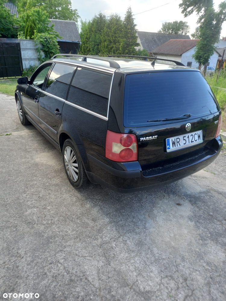 Volkswagen Passat - 8