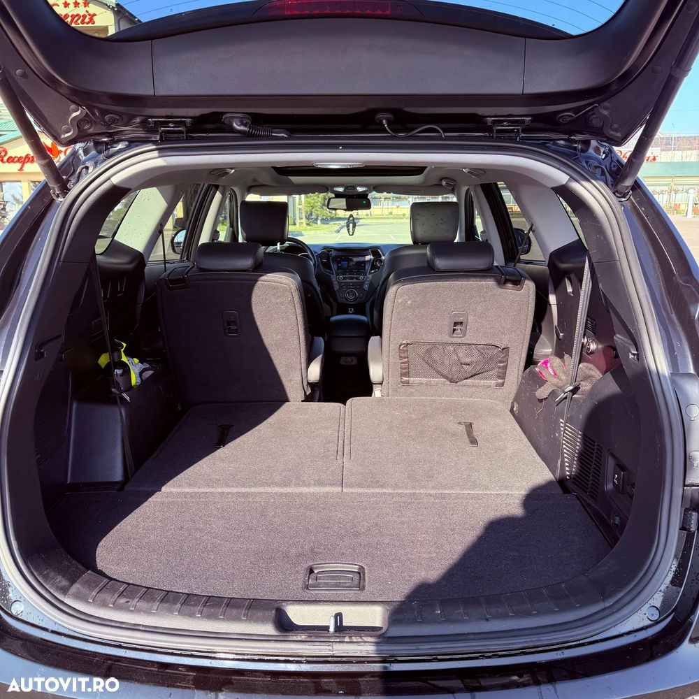 Hyundai Grand Santa Fe 2.2 CRDi ISG 4WD Aut. Luxury - 11