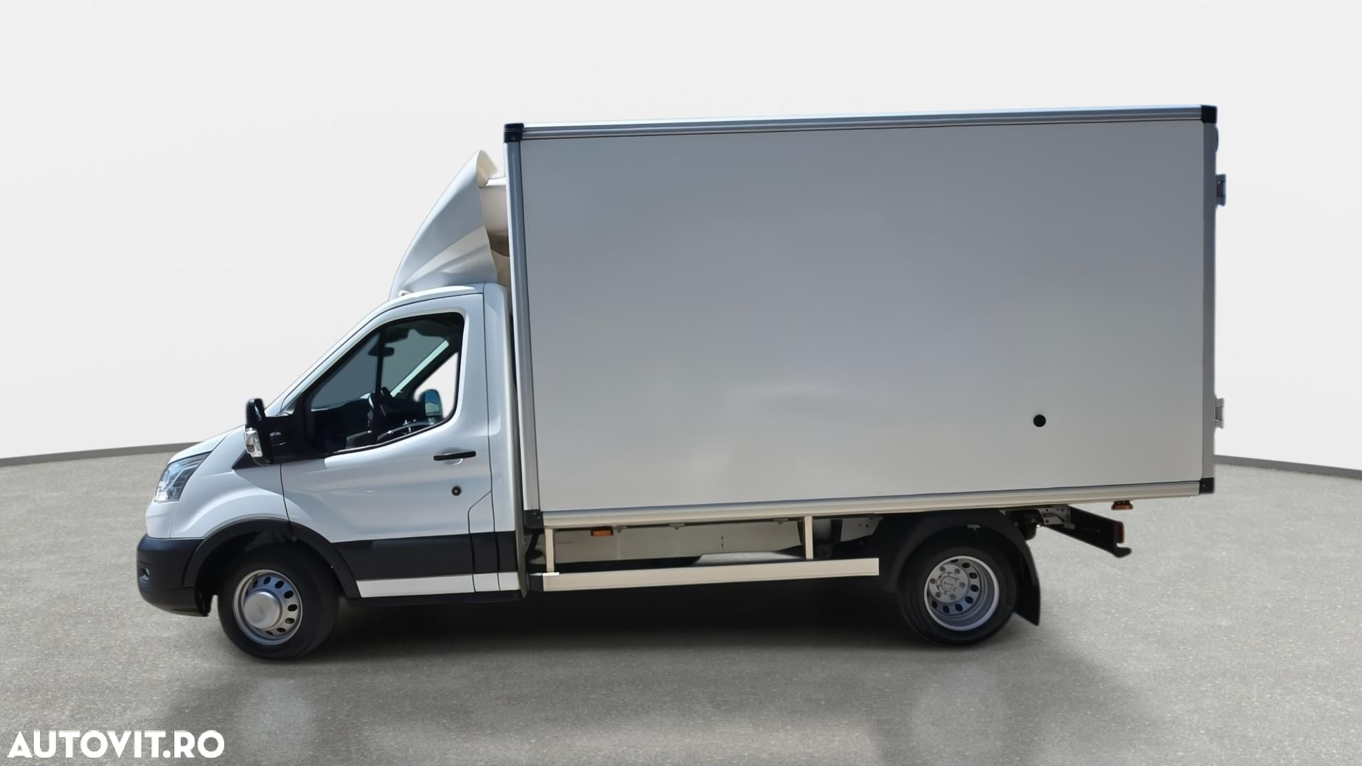 Ford Transit - 9